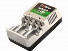 Soshine SZ-Z23B  Ni-MH/Ni-Cd, AA, AAA  and 9V Battery Charger